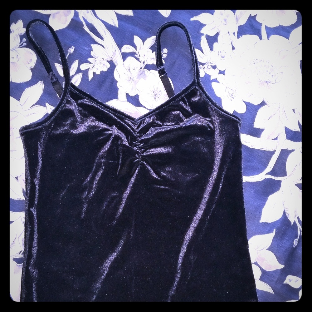 American Eagle black velvet tank top EUC